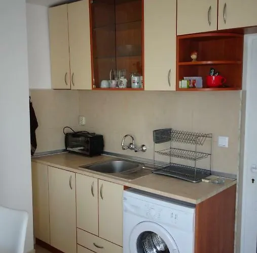 アパート Bogoridi *